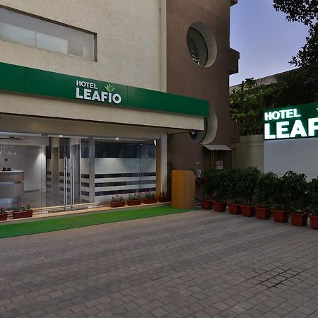 Hotel Leafio-Near Airport Mumbai Exterior foto